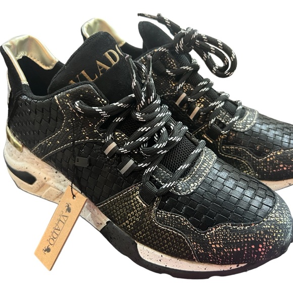 Nwt new in box Vlado la designer shoes from Macys - Picture 1 of 4